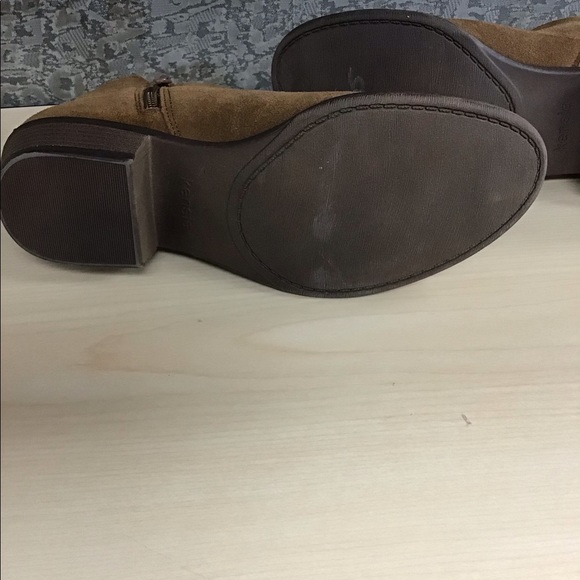 Booties - Picture 13 of 15